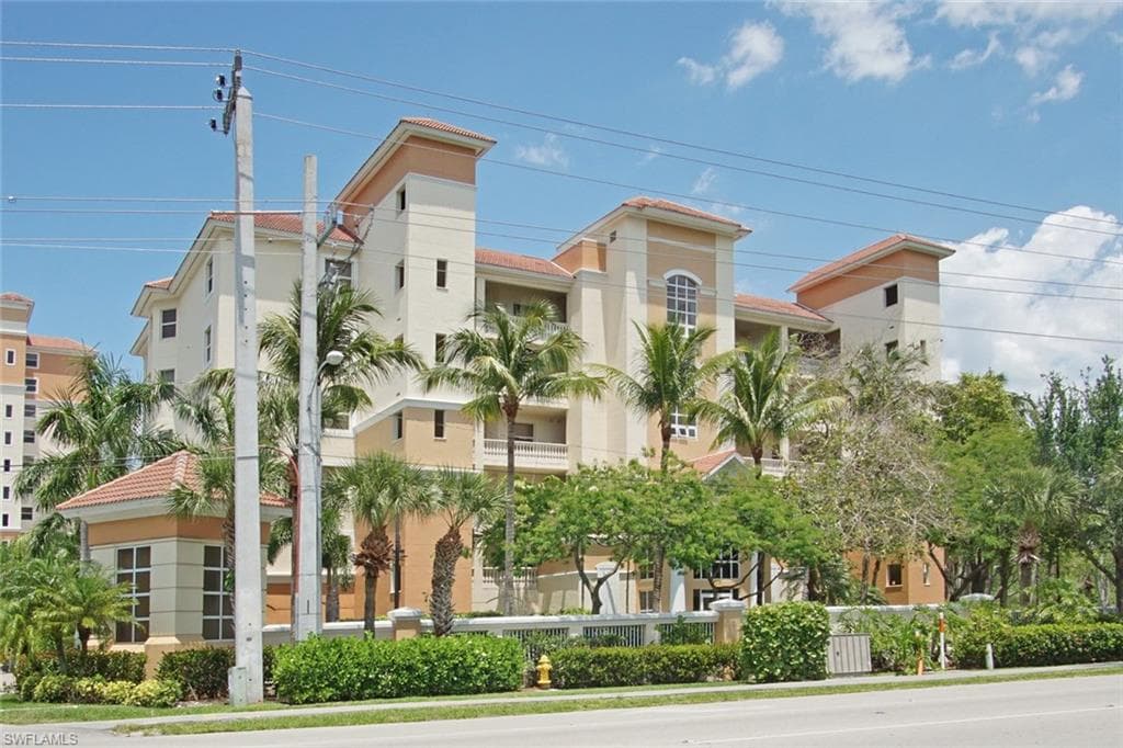 470 Launch CIR V-503 NAPLES, FL 34108