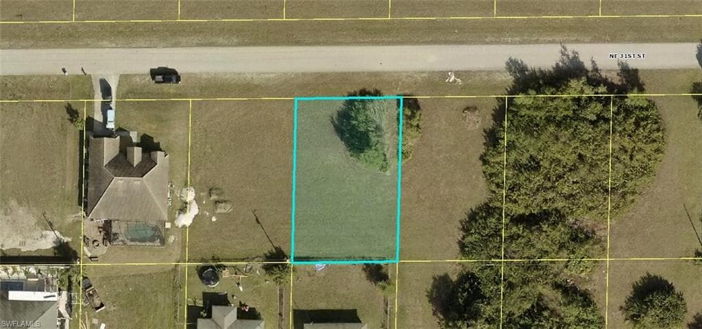324 NE 31st ST CAPE CORAL, FL 33909