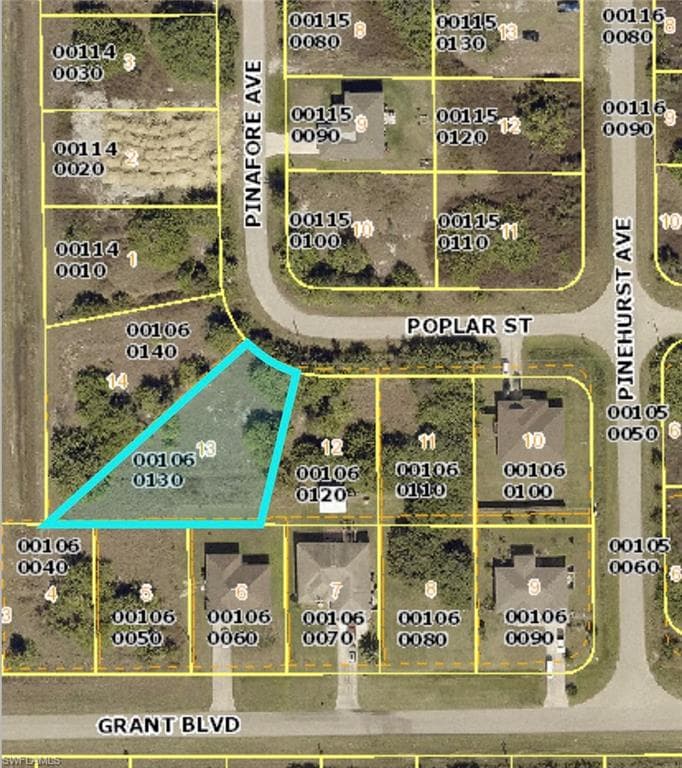 378 Poplar ST LEHIGH ACRES, FL 33974