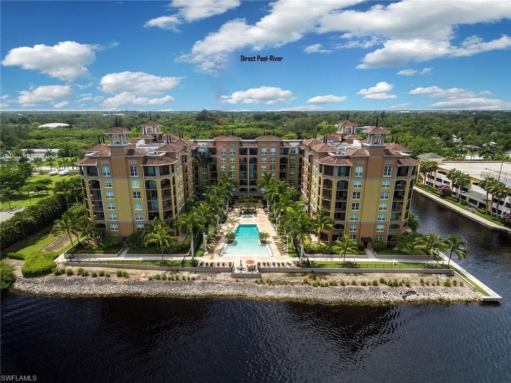 2825 Palm Beach BLVD 611 FORT MYERS, FL 33916