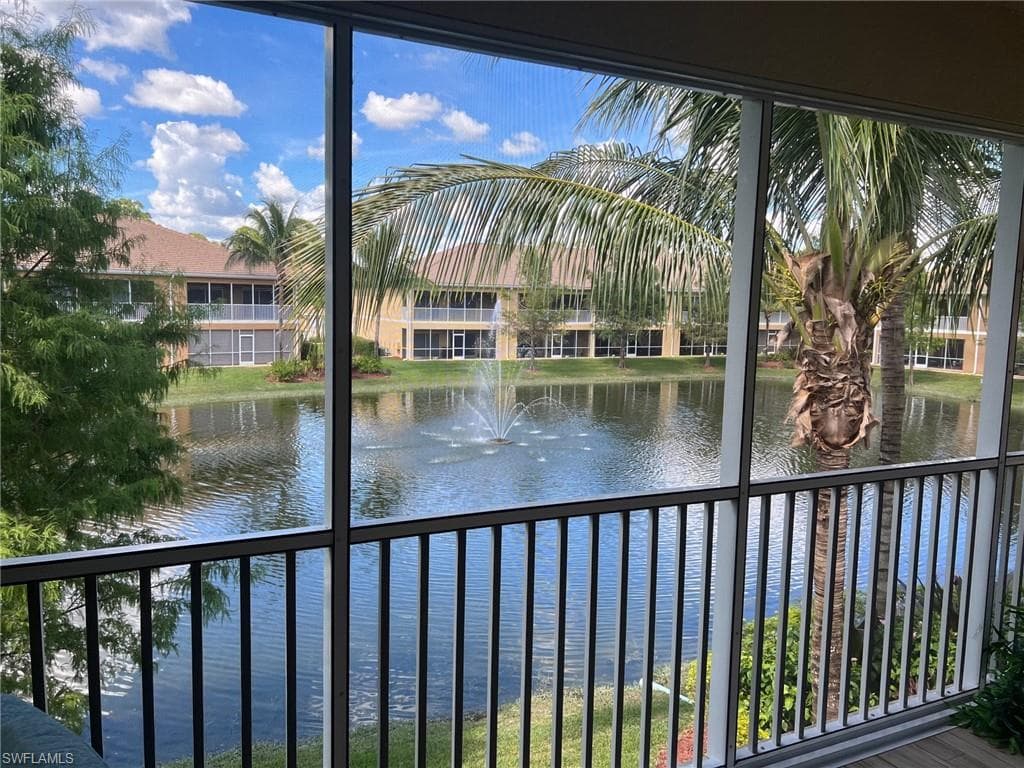 1070 Winding Pines CIR 206 CAPE CORAL, FL 33909