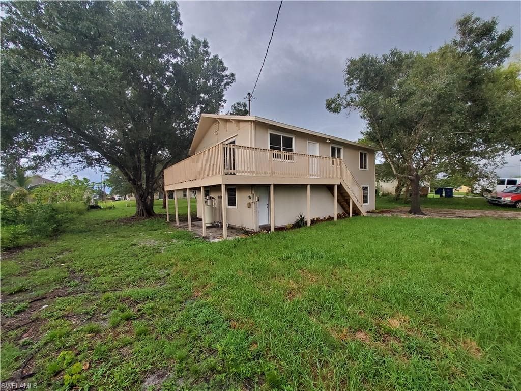 4204 22nd ST SW LEHIGH ACRES, FL 33976