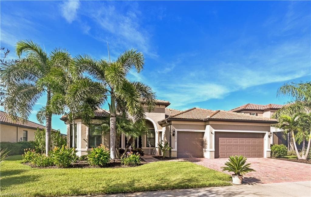 10828 Rutherford RD FORT MYERS, FL 33913
