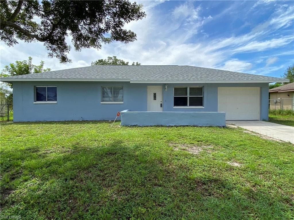 1117 Gifford AVE S LEHIGH ACRES, FL 33936