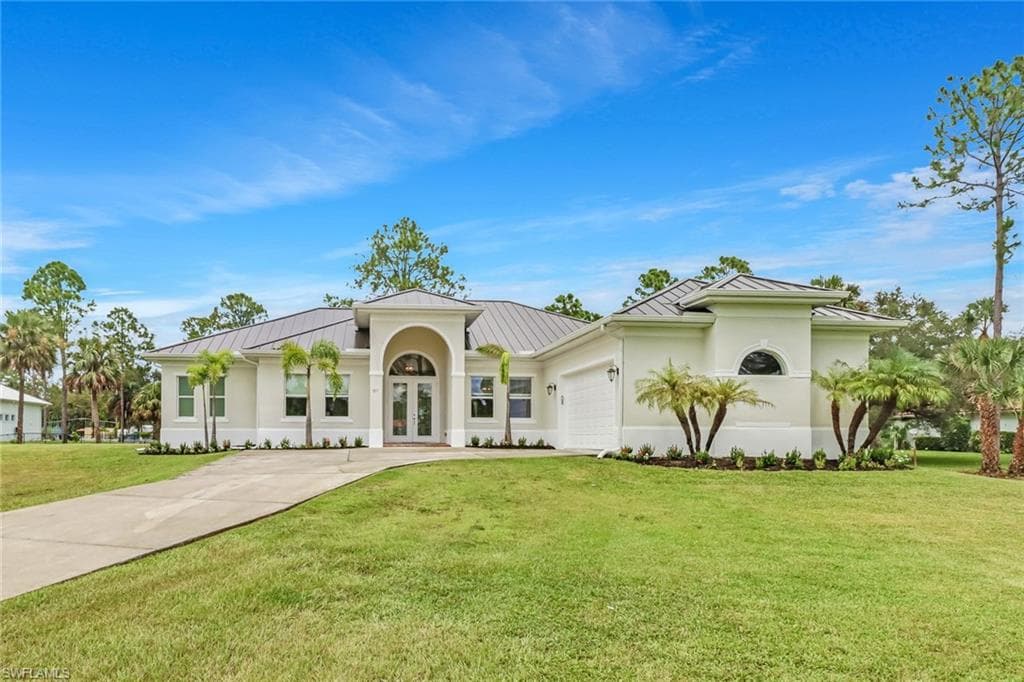 183 10th AVE NE NAPLES, FL 34120