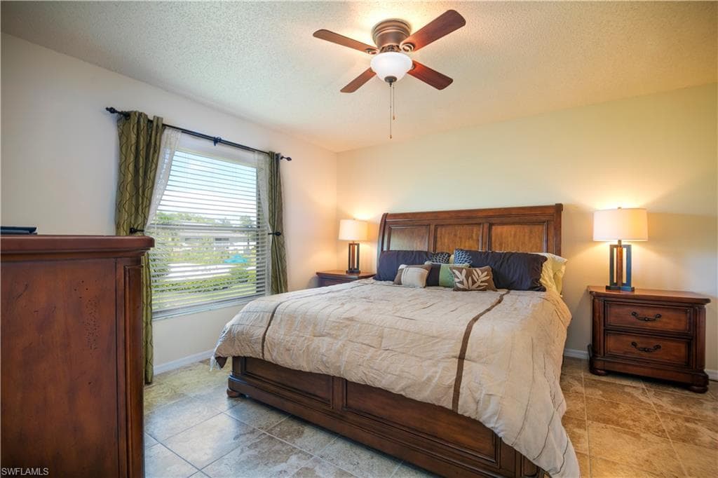 708 Landover CIR 202 NAPLES, FL 34104