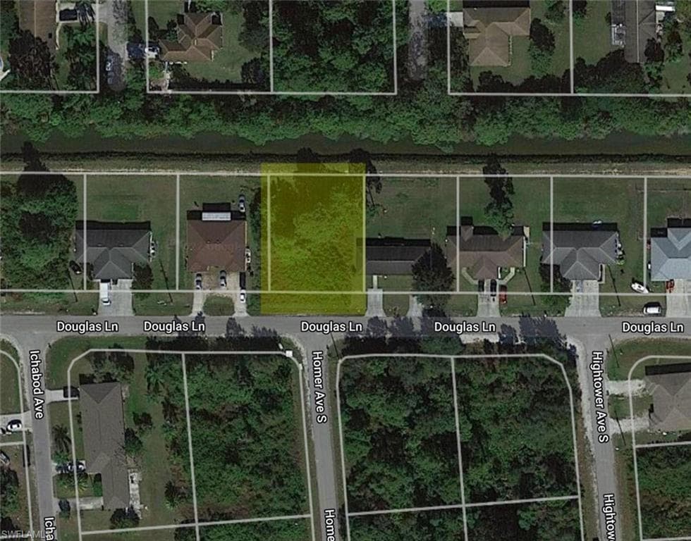 4616-4618 Douglas LN LEHIGH ACRES, FL 33973