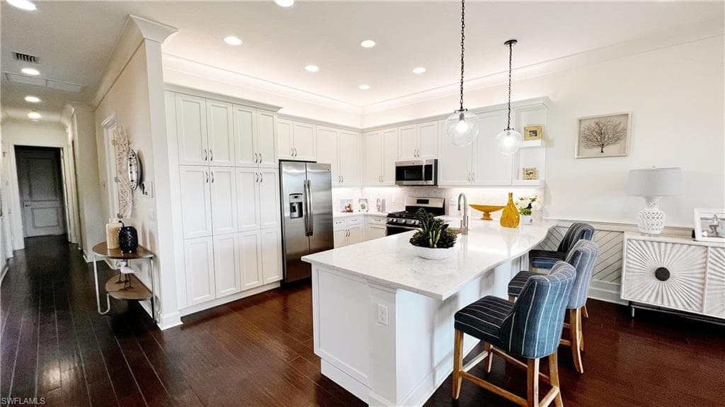 28381 Turin CT