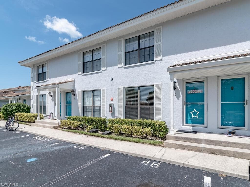 46 Via Marco B-4 MARCO ISLAND, FL 34145