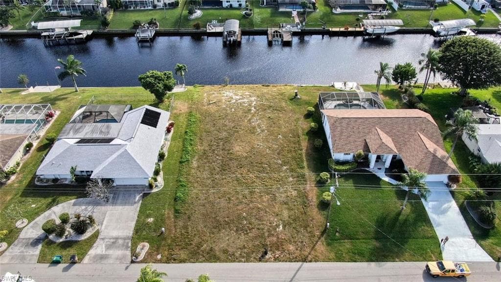 1308 SE 32nd ST CAPE CORAL, FL 33904