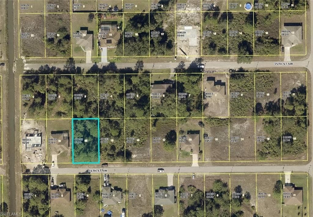 4016 36th ST SW LEHIGH ACRES, FL 33976