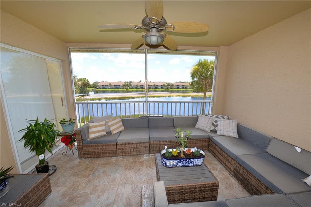 10230 Washingtonia Palm WAY 1921 FORT MYERS, FL 33966