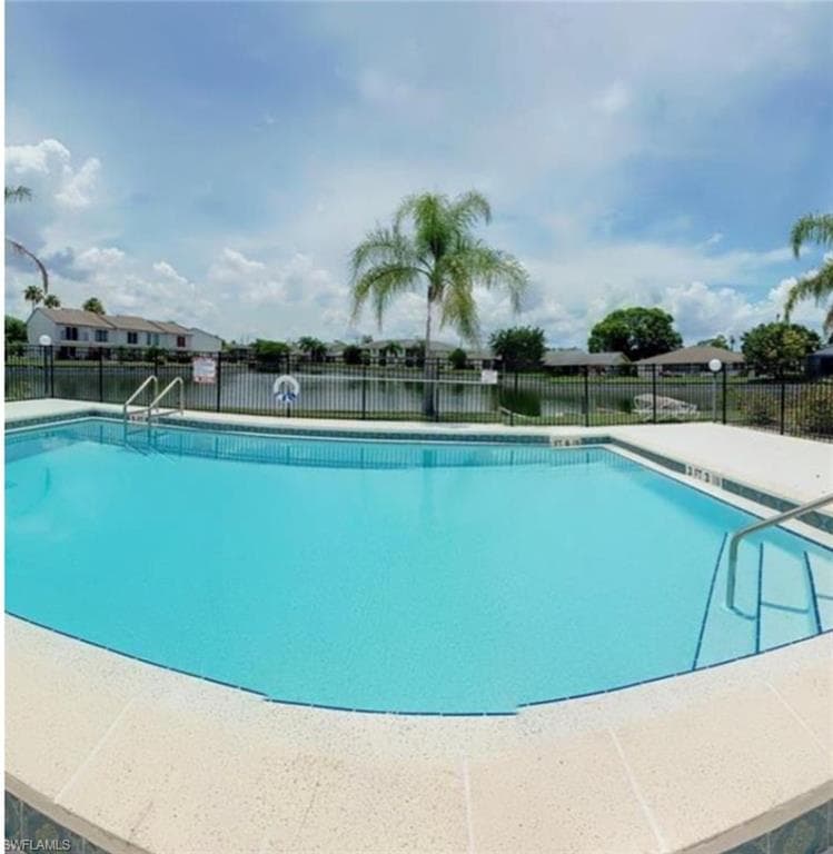 639 SE 13th AVE 121 CAPE CORAL, FL 33990