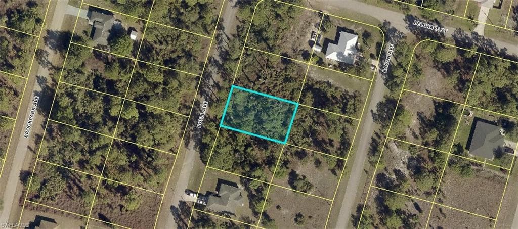 1235 Buell AVE FORT MYERS, FL 33913