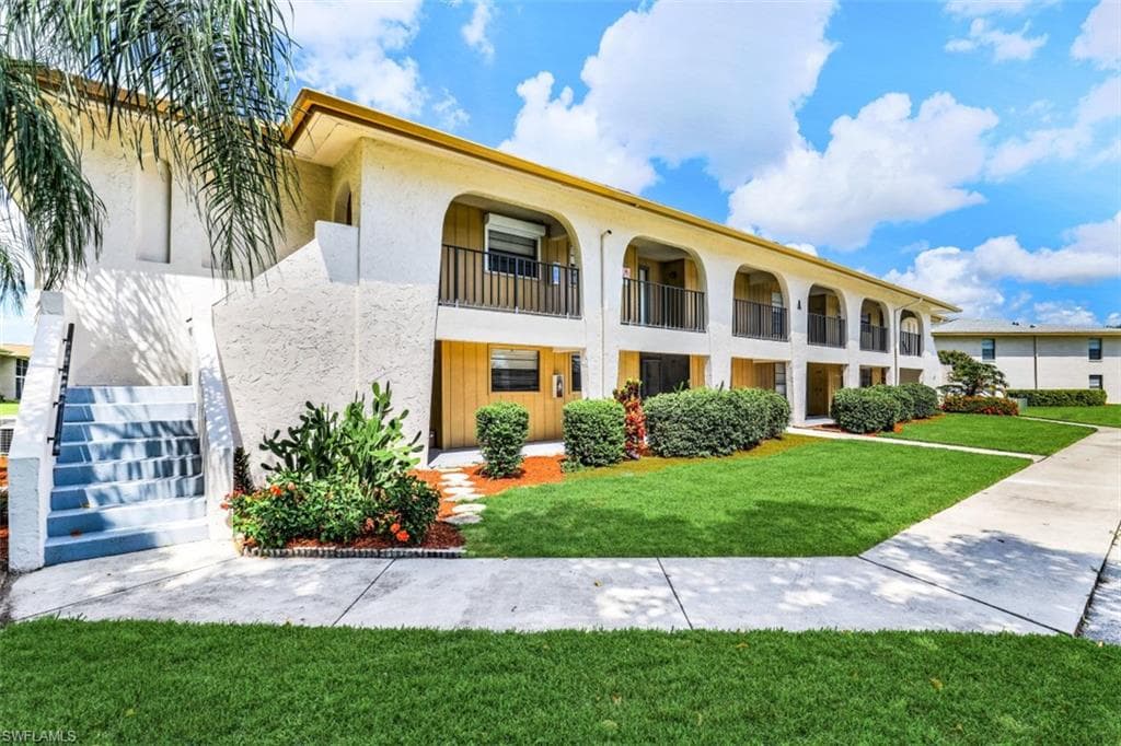151 Cypress WAY E A-5 NAPLES, FL 34110
