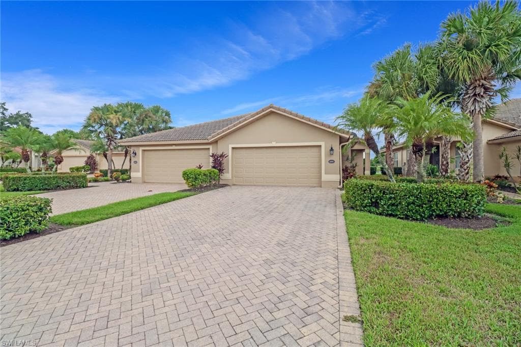 13690 Martone CT ESTERO, FL 33928