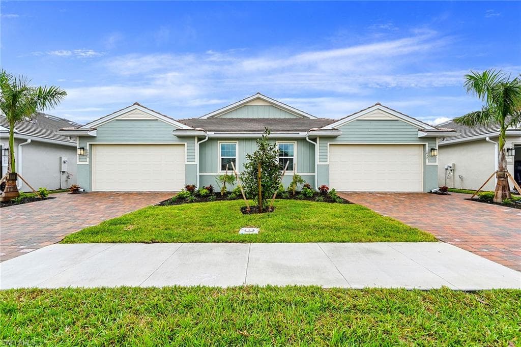 1057 Tranquil Brook DR NAPLES, FL 34114