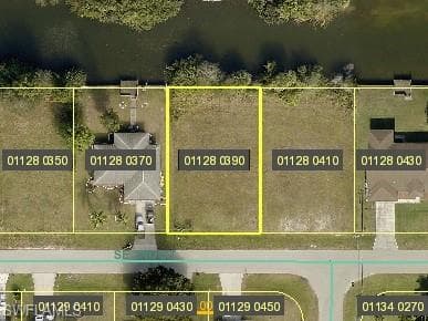 629 SE 2nd ST CAPE CORAL, FL 33990