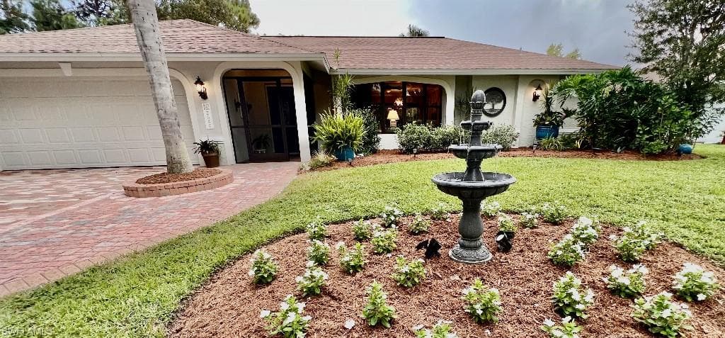 2644 River Reach DR NAPLES, FL 34104