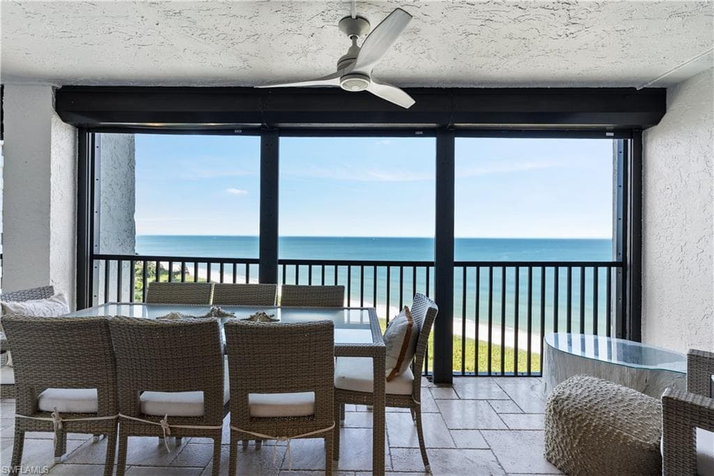10951 Gulf Shore DR 902 NAPLES, FL 34108
