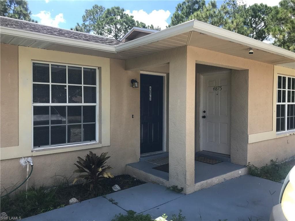 4873 Leonard BLVD S LEHIGH ACRES, FL 33973
