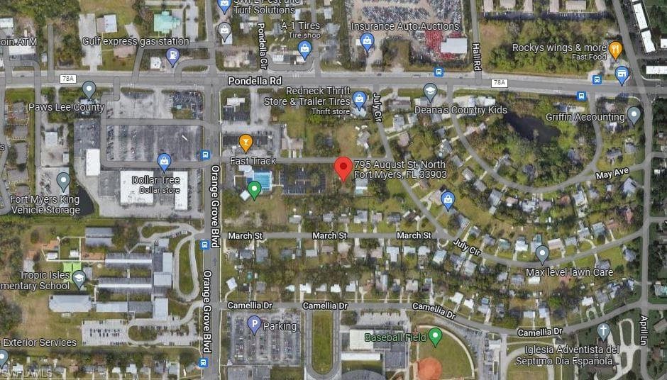 795 August ST NORTH FORT MYERS, FL 33903