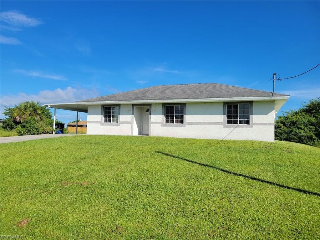 7058 Brazil CIR LABELLE, FL 33935