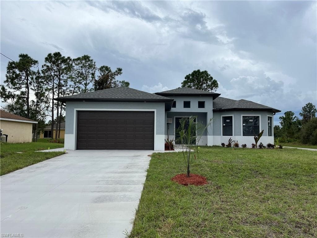 3719 36th ST SW LEHIGH ACRES, FL 33976