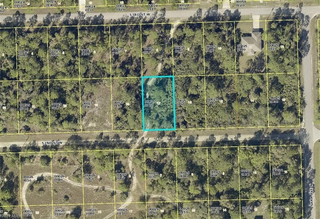3508 52nd ST W LEHIGH ACRES, FL 33971
