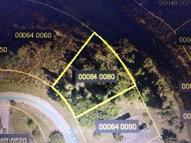 583 Pierre CIR LEHIGH ACRES, FL 33974