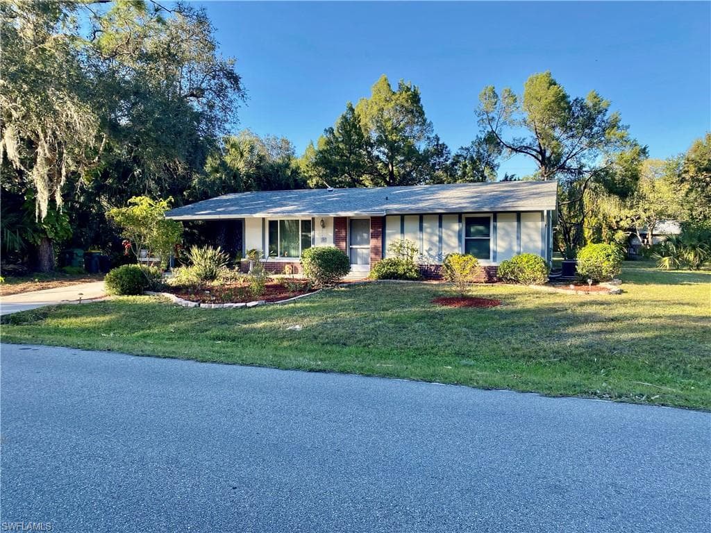 2549 Rock Creek DR PORT CHARLOTTE, FL 33948
