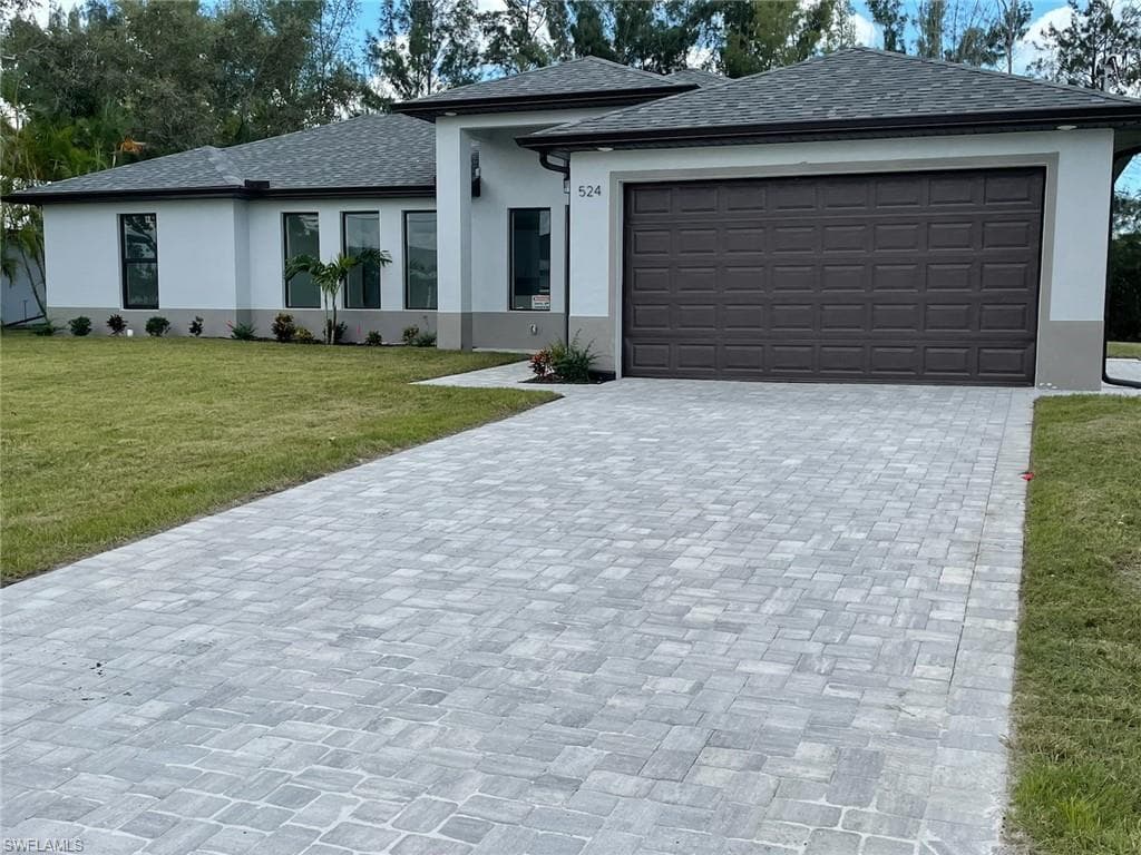 524 SW 12th TER CAPE CORAL, FL 33991