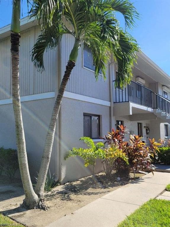 423 Cape Coral PKWY W 101 CAPE CORAL, FL 33914