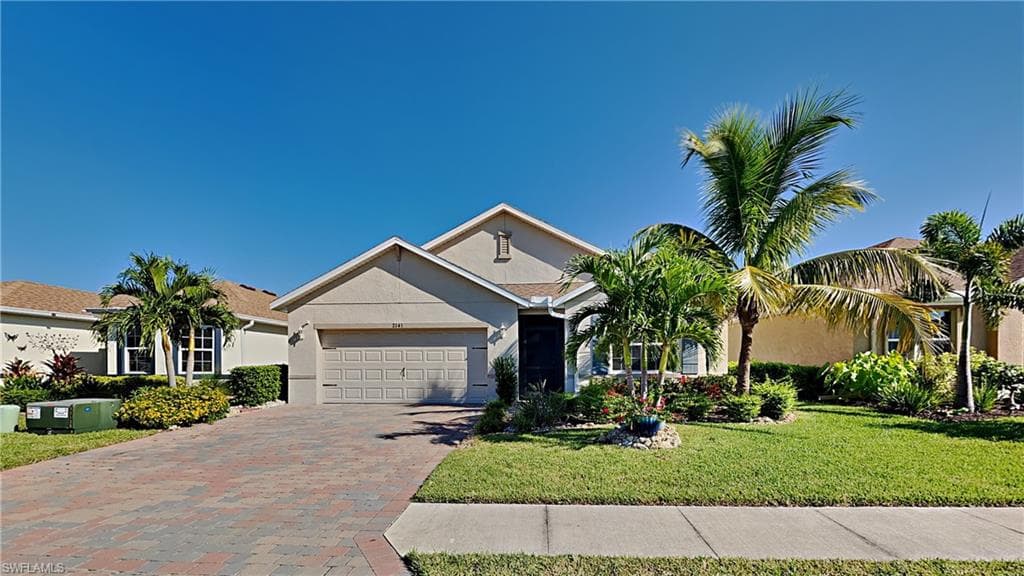 2141 Pigeon Plum WAY NORTH FORT MYERS, FL 33917