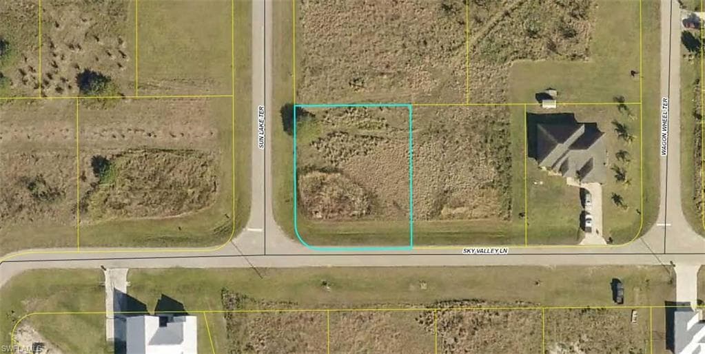 3528 Sky Valley LN CLEWISTON, FL 33440