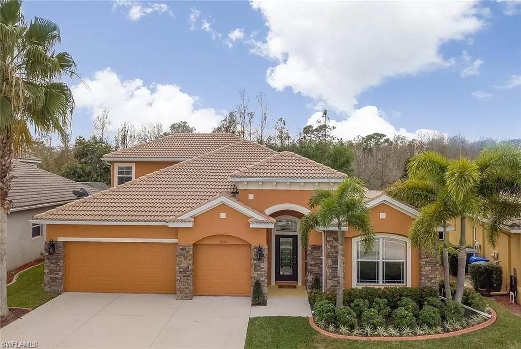 9926 Via San Marco LOOP FORT MYERS, FL 33905