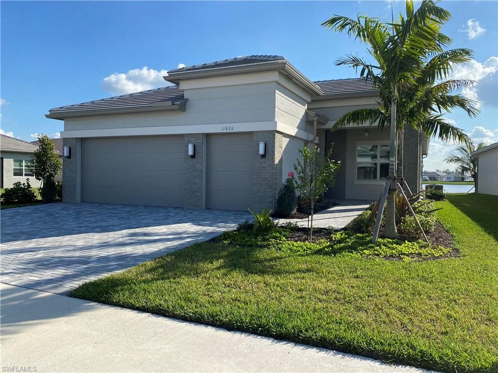 11826 Drake LN NAPLES, FL 34120