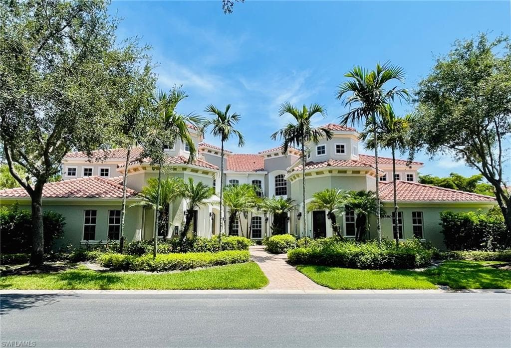 28570 Altessa WAY 102 BONITA SPRINGS, FL 34135