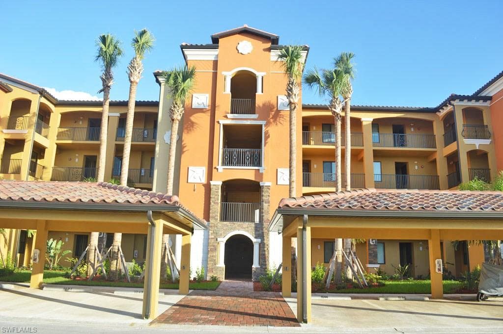 9560 Trevi CT 4816 NAPLES, FL 34113