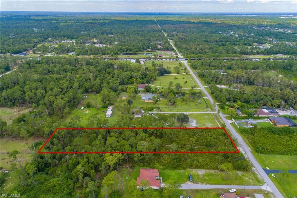 4088 16th AVE NE NAPLES, FL 34120