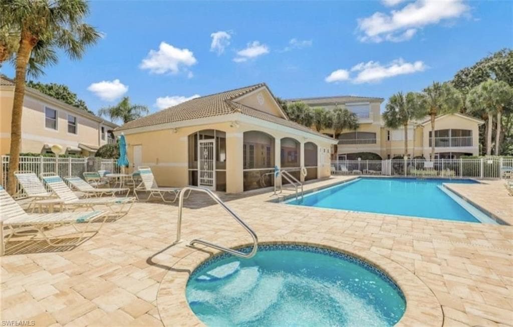 1044 Woodshire LN B102 NAPLES, FL 34105