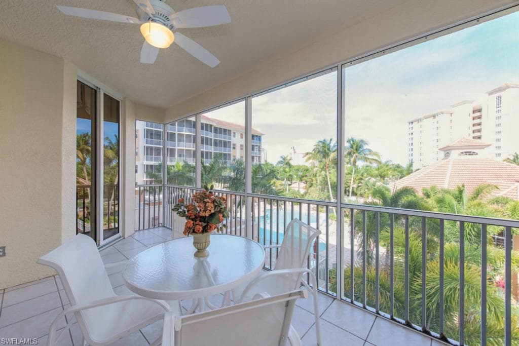 460 Launch CIR 304 NAPLES, FL 34108