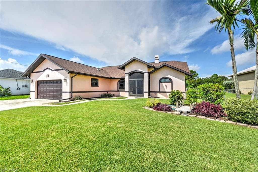 6260 Arbor AVE FORT MYERS, FL 33905