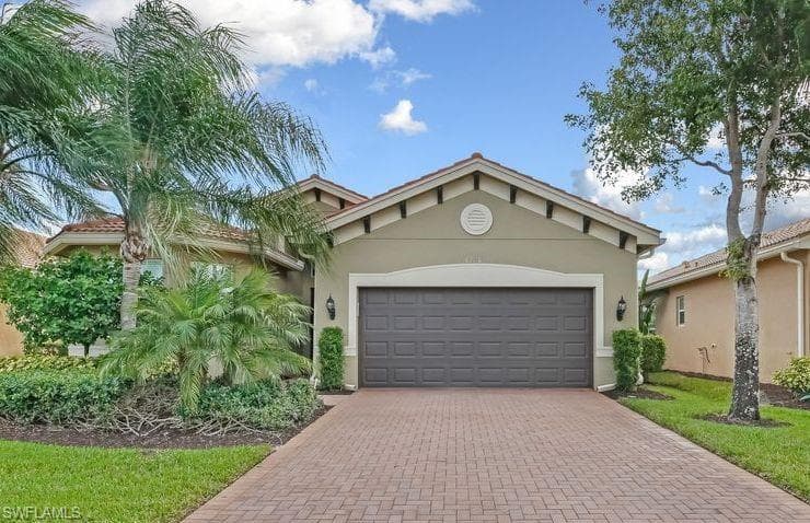 6708 Marbella LN NAPLES, FL 34105