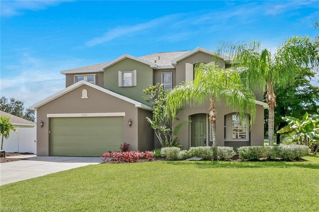8060 Fountain Mist BLVD LEHIGH ACRES, FL 33972
