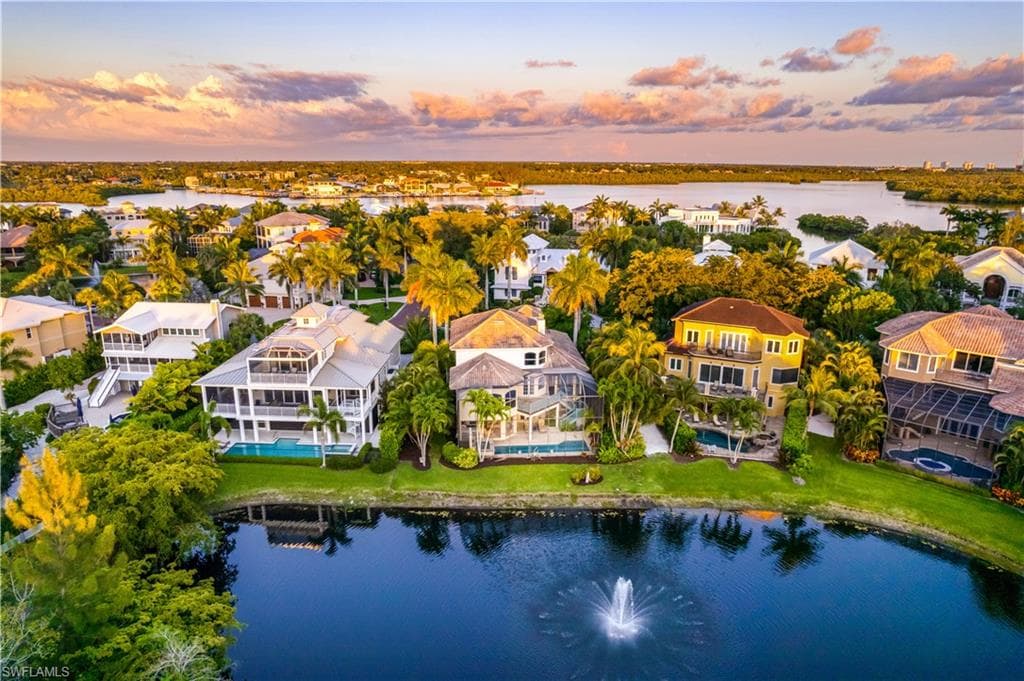 67 Southport CV BONITA SPRINGS, FL 34134