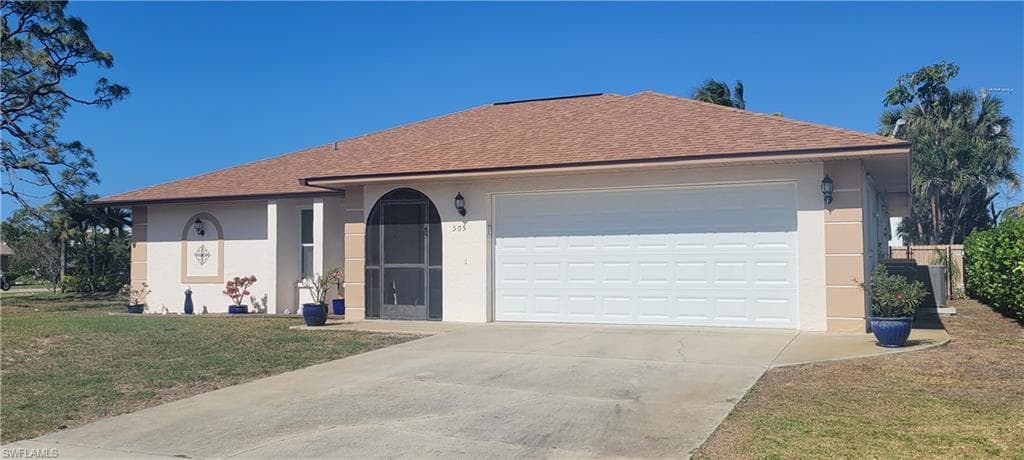 505 103rd AVE N NAPLES, FL 34108