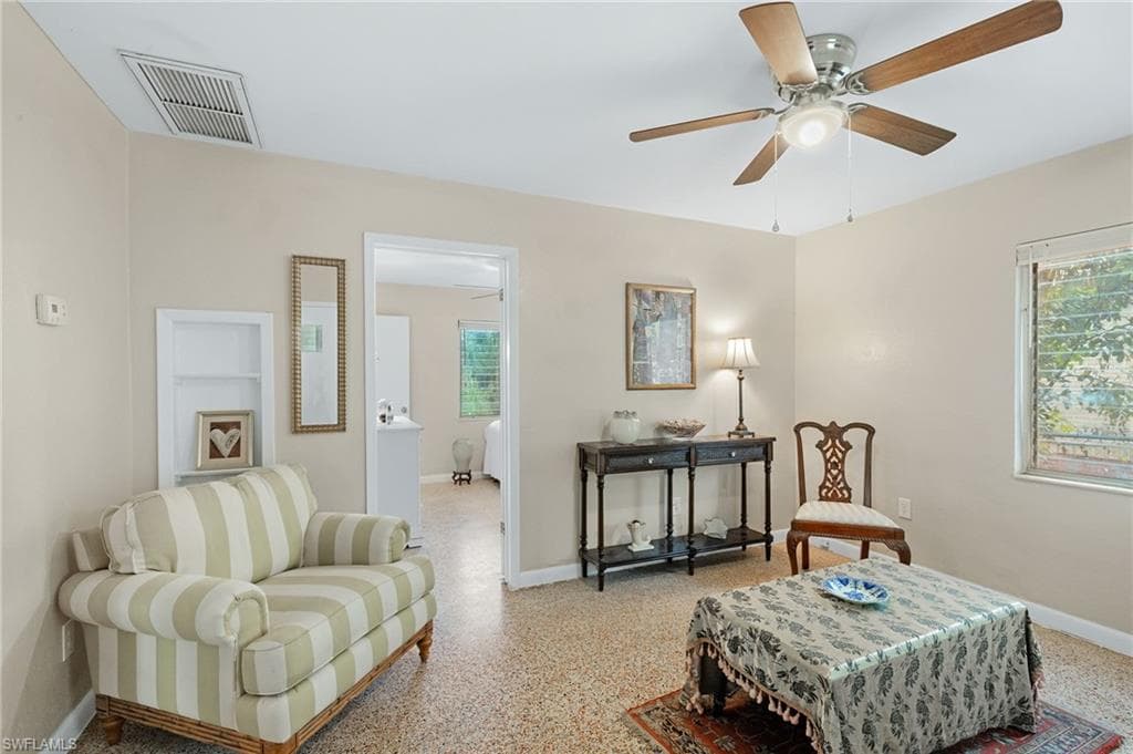 2035 Canal ST FORT MYERS, FL 33901