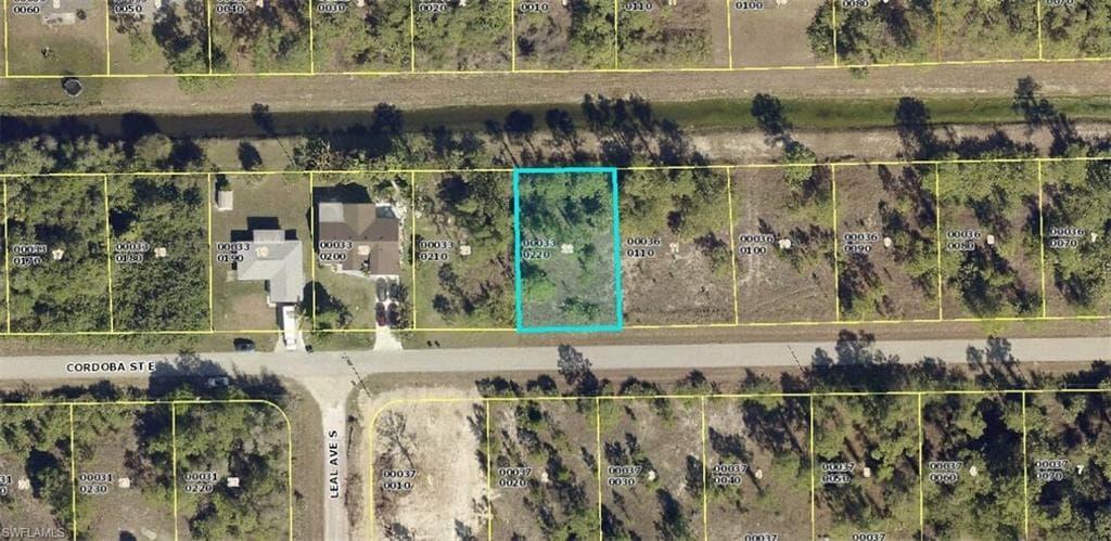 1229 Cordoba ST E LEHIGH ACRES, FL 33974