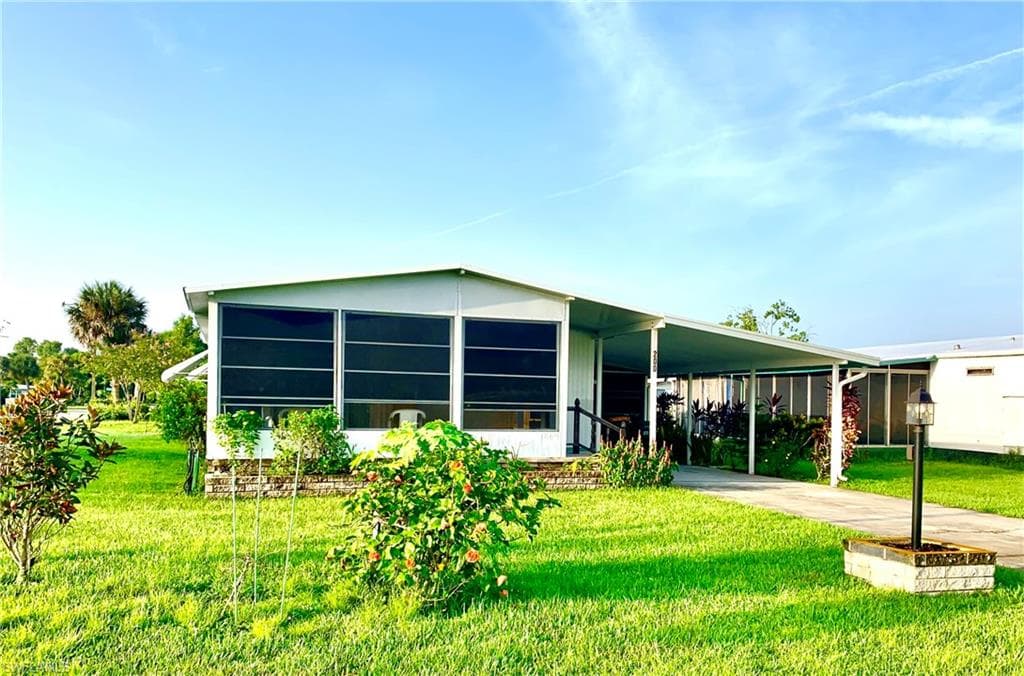 200 Lime Key LN NAPLES, FL 34114